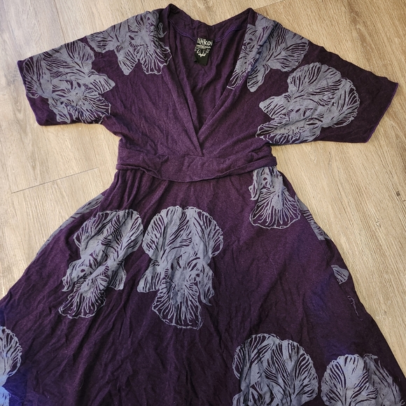 Lilikoi Deep Purple Top with Vibes - Picture 4 of 5